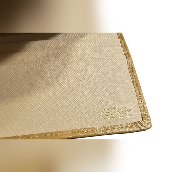 COACH Hallie tote bag with wallet - Picture 10 of 13